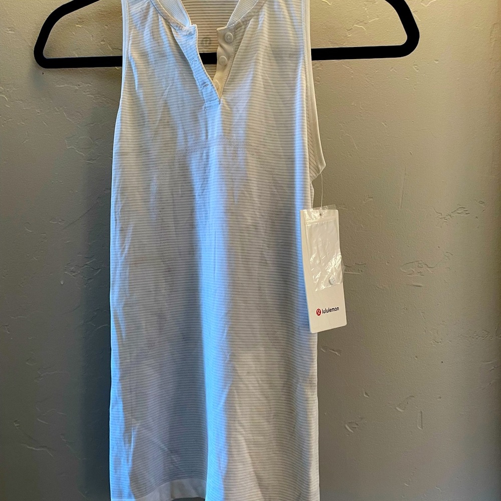 Lululemon Swiftly sleeveless polo